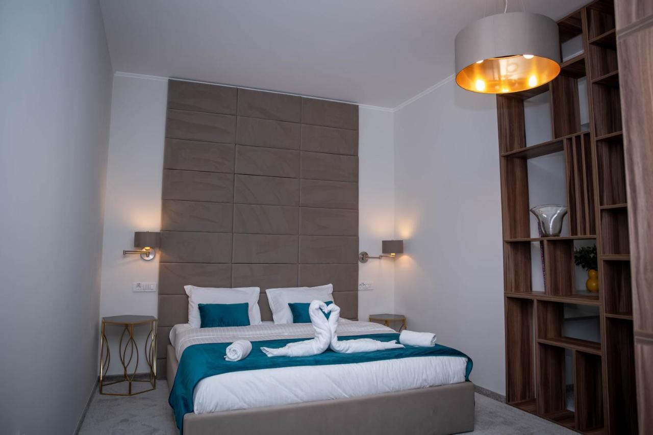 בראליה Unique Garden Hotel מראה חיצוני תמונה